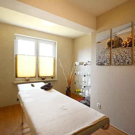 Bed & Breakfast Victoria 3*