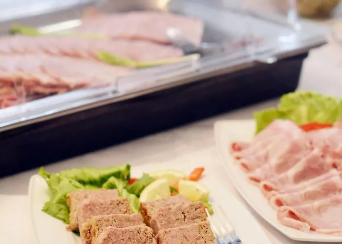 Bed & Breakfast Victoria 3*